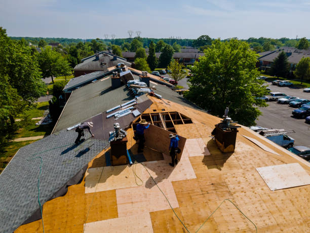24/7 Emergency Roof Replacement experts in Schneider, IN